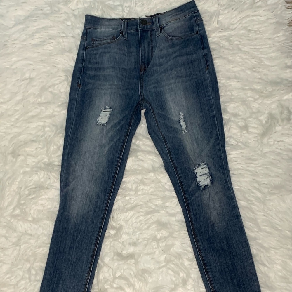 Good condition ripped jeans
